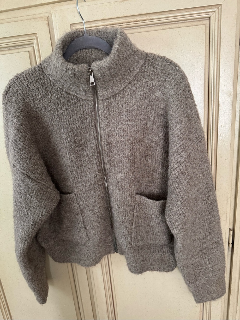 Womens Chunky Zip-Up Sweater Jacket - beige